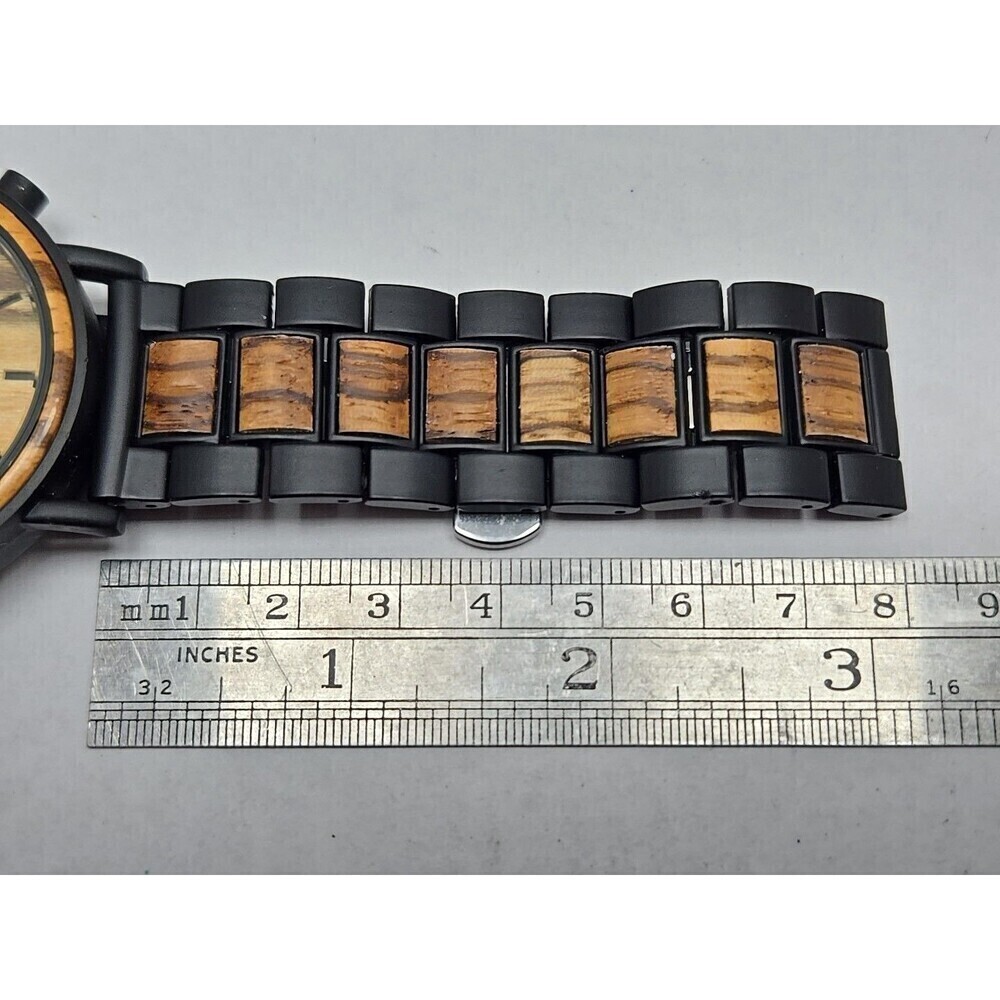 Danbury Mint The Craftsman Zebrawood Chrono Watch 44mm Quartz New Battery Date - Picture 10 of 12